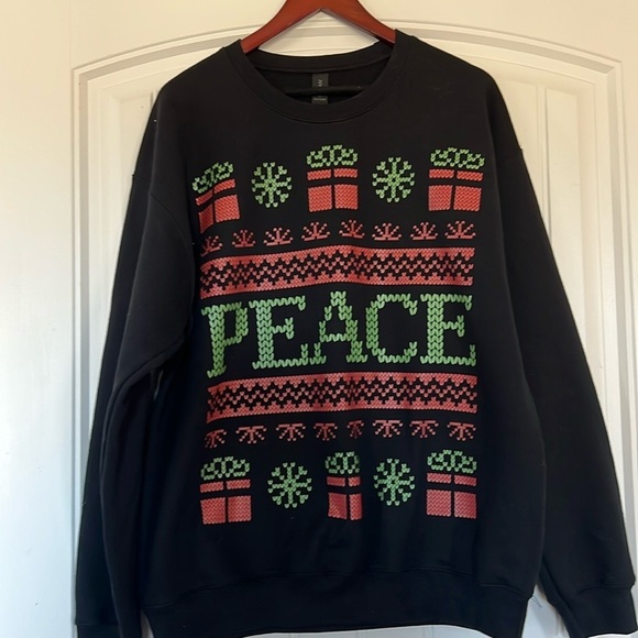 Christmas PEACE Sweatshirt Size Large - Picture 1 of 3